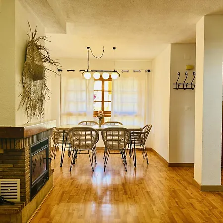 Appartamento Duplex Con Piscina Y Terraza Alicante